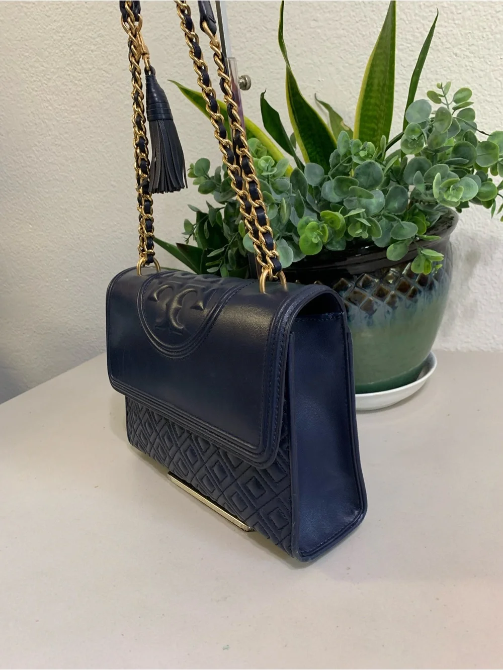 👜💕 Tory Burch Navy Fleming Quilted Leather Shoulder Bag